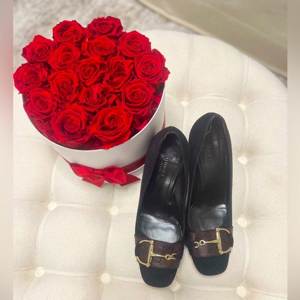 GUCCI suede heels size 7.5B